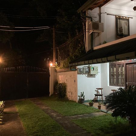 Reverie Hill Bungalow, แคนดี้ ภายนอก รูปภาพ